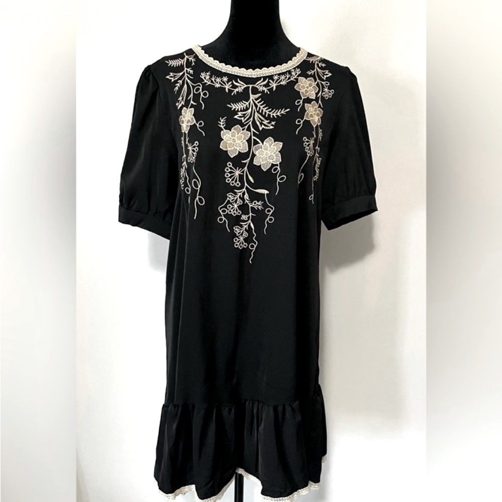 New Black Chiffon Gold Floral Embroidered Dress Short Sleeve Size 3 (Fit Med)